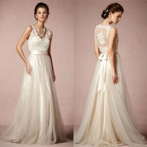 Catherine Deane Onyx Wedding Gown Oyster / Ivory Size 2